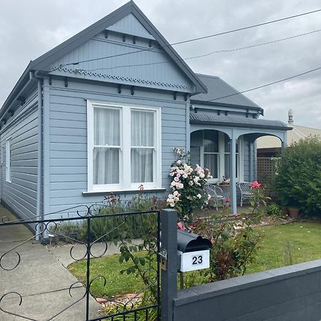 Wee Blue Bnb- Central Cosy Villa Тимару Екстериор снимка