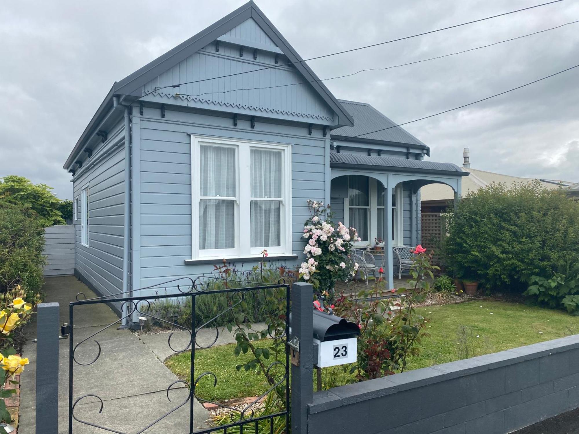 Wee Blue Bnb- Central Cosy Villa Тимару Екстериор снимка