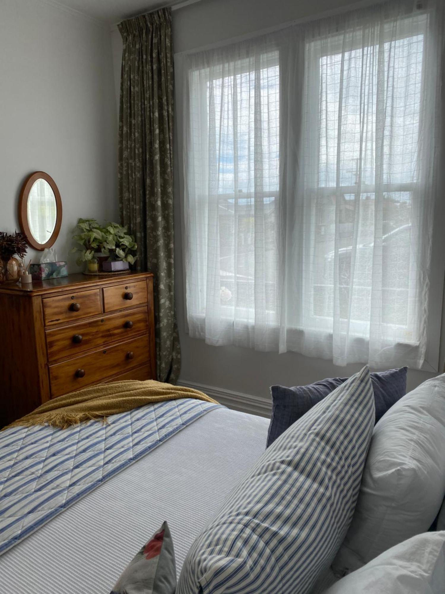 Wee Blue Bnb- Central Cosy Villa Тимару Екстериор снимка